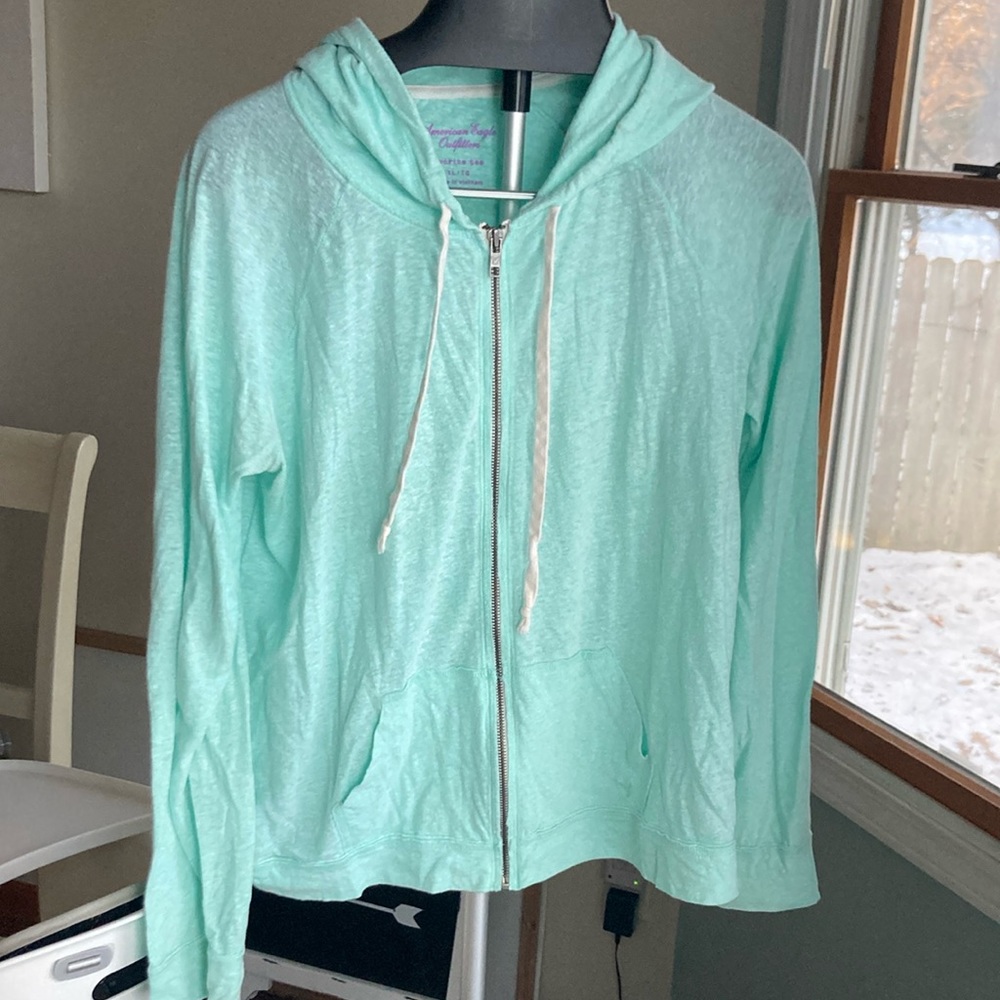 American eagle zip up